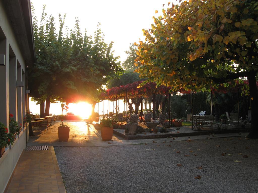 Hotel Giardino Sirmione Exteriér fotografie